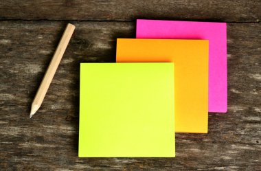 Post it Not ve kalem