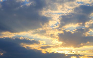 Gökyüzünde gün batımı