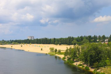 Dinyeper nehrinin manzarası