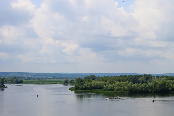 Tourist boat on the Dnieper river in Kremenchug — Stock Photo, Image