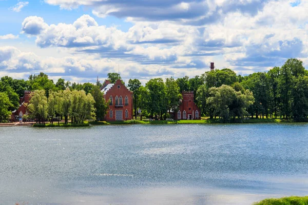Almirantazgo Banco Big Pond Parque Catherine Tsarskoye Selo Pushkin Rusia — Foto de Stock
