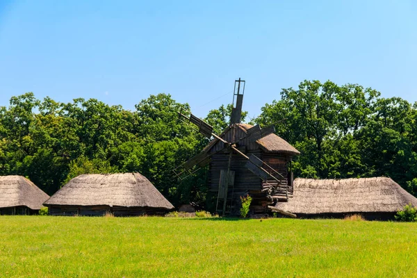 Вид Музей Народной Архитектуры Быта Украины Открытым Небом Селе Пирогово — стоковое фото