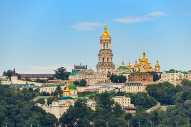 Ukrayna 'daki Kiev Manastırı olarak da bilinen Kiev Pechersk Lavra' nın manzarası