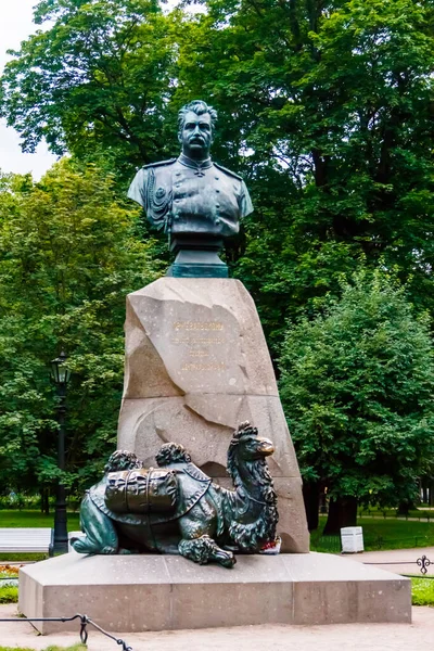 Monument Över Nikolaj Przhevalsky Sankt Petersburg Ryssland — Stockfoto