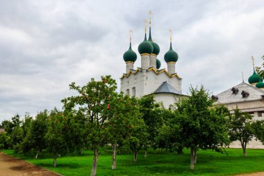 Rostov Kremlin, Rusya 'daki Aziz Gregory Kilisesi ilahiyatçısı. Rusya 'nın altın yüzüğü
