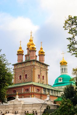 Sergiev Posad, Rusya - 15 Ağustos 2019: Sergiev Posad, Rusya 'daki Trinity Lavra' da Aziz John 'un Doğumu Kilisesi
