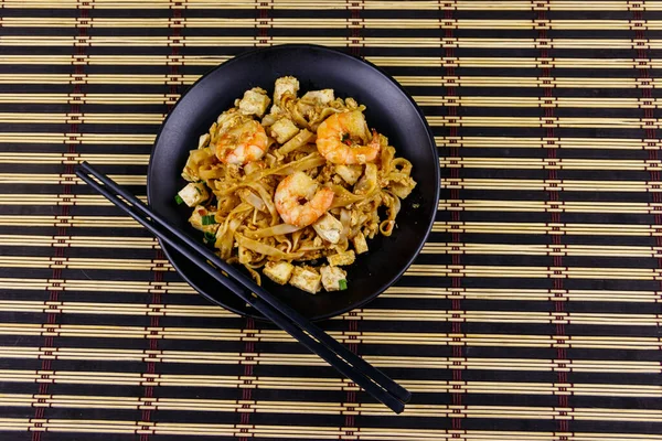 Stir Fried Rice Noodles Pad Thai Prawns Tofu Plate Bamboo — Stock Photo, Image