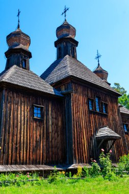 Ukrayna 'nın Kiev kenti yakınlarındaki Pirohiv (Pirogovo) köyündeki Aziz Michael antik ahşap ortodoks kilisesi