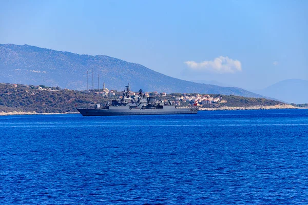 Turkish Navy Warship Sailing Mediterranean Sea Protection Water Borders Turkey — Stock Photo, Image