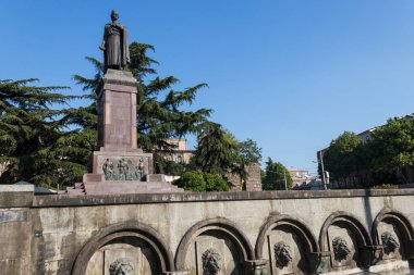 Tiflis, Gürcistan 'daki Shota Rustaveli Anıtı
