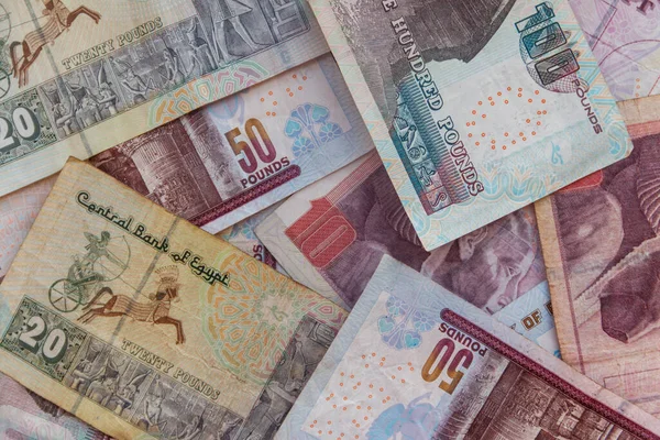 Farklı Mısır banknotlarının arkaplanı. Mısır para birimi
