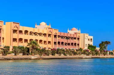 Mısır 'ın Hurghada sahilindeki Kızıl Deniz manzarası