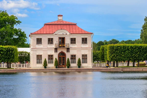 Marly Palace Lower Park Peterhof Saint Petersburg Russia — Stock fotografie