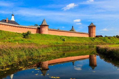 Suzdal, Rusya 'daki Aziz Euthymius Manastırı.