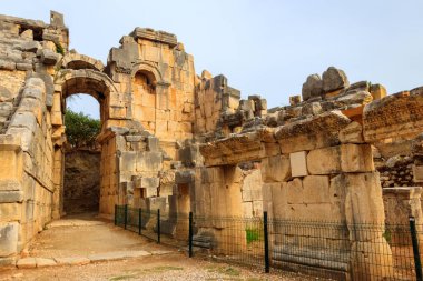 Antalya 'nın Demre kentinde antik Yunan-Roma tiyatrosunun kalıntıları