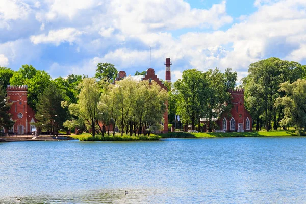 Almirantazgo Banco Big Pond Parque Catherine Tsarskoye Selo Pushkin Rusia — Foto de Stock