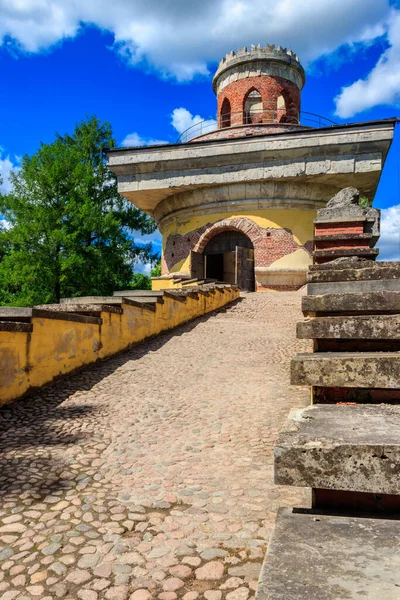 Turmruine Katharinenpark Zarskoje Selo Puschkin Russland — Stockfoto