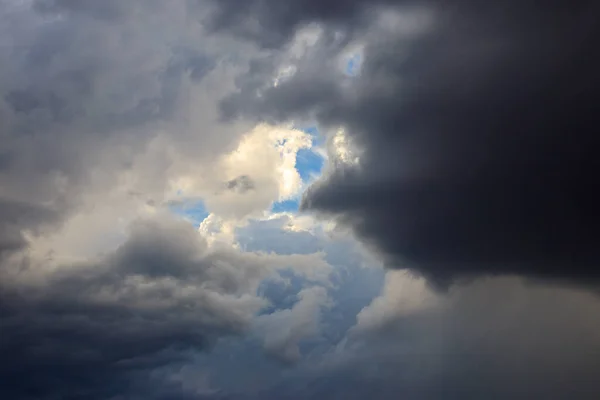 Duistere Storm Wolken Lucht Voor Onweer Regen Dramatische Lucht Achtergrond — Stockfoto