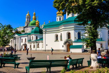 Kiev, Ukrayna - 24 Ağustos 2019: Ukrayna 'daki Kiev Manastırı olarak da bilinen Kiev Pechersk Lavra manzarası