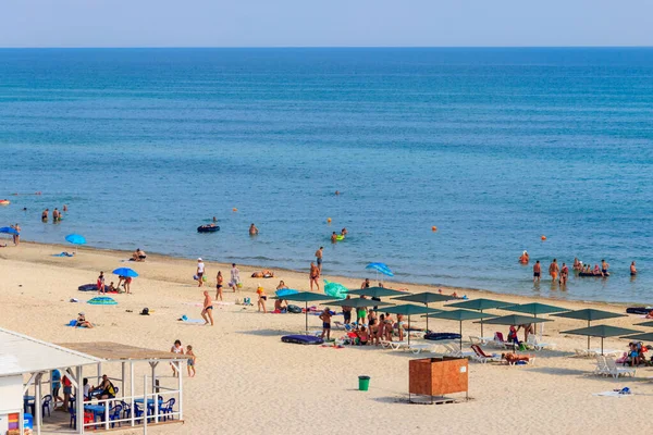 Lazurne Ukrayna Temmuz 2020 Lazurne Ukrayna Daki Karadeniz Plajına Bakın — Stok fotoğraf