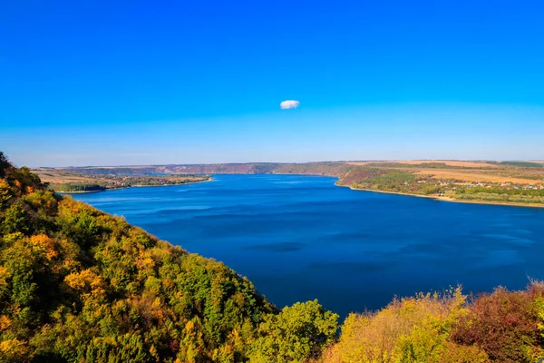 Άποψη Του Ποταμού Δνείστερου Στην Ουκρανία Φθινόπωρο — Φωτογραφία Αρχείου