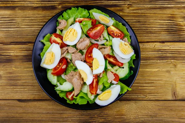 Tasty Tuna Salad Eggs Lettuce Fresh Vegetables Wooden Table Top — Stock Photo, Image