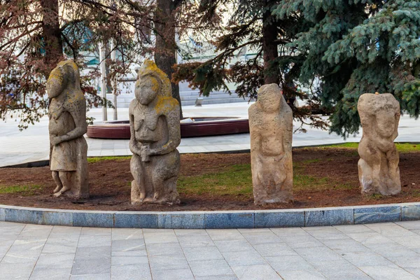 Starověké Kamenné Sochy Kosovských Válečníků Charkově Ukrajina — Stock fotografie