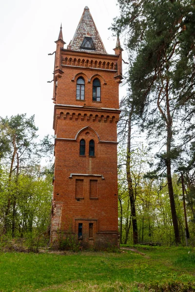 Stara Murowana Wieża Ciśnień Parku Natalijewka Obwodzie Charkowskim Ukraina — Zdjęcie stockowe