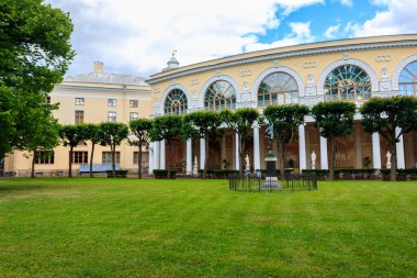 Rusya 'daki Pavlovsk Sarayı' nın mimari ve freskleri olan Gonzago 'nun dekore edilmiş galerisi.