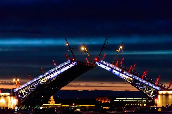 Открытие Дворцового Моста Ночной Вид Дворцового Моста Невы Санкт Петербурге — стоковое фото