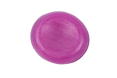 Beyaz arkaplanda izole edilmiş sabun çubuğu