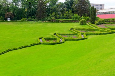 Uman, Ukrayna 'daki Sofiyivka parkındaki Parterre Amfitiyatrosunun manzarası