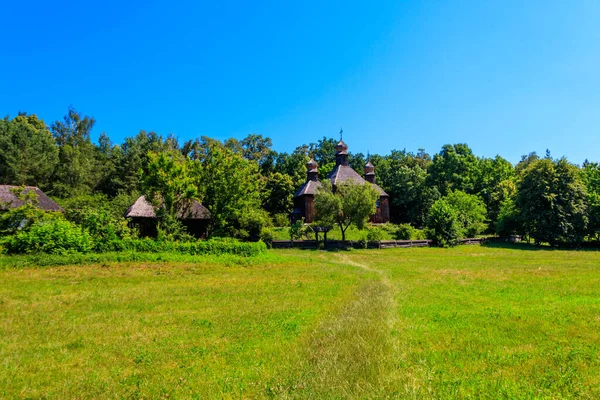 Вид Музей Народної Архітектури Народних Доріг України Селі Пирогів Пирогів — стокове фото