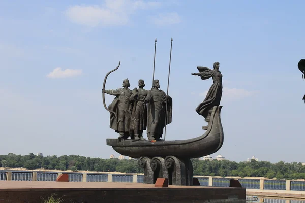 키예프 의원 주민들을 위한 기념비 — 스톡 사진