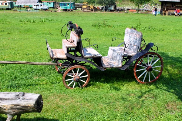 An old carriage — Stock Photo, Image