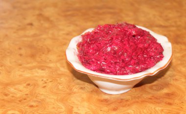 Mayonezli pancar salatası