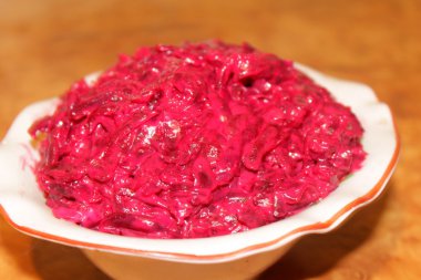 Mayonezli pancar salatası