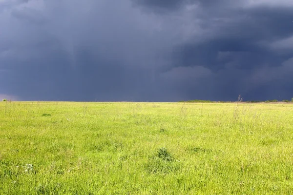 Temné bouřkové mraky — Stock fotografie