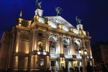 Lviv opera binası