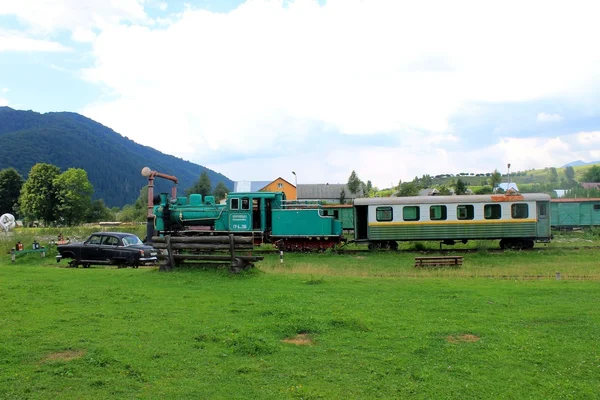 ザカルパトの古い狭いゲージの鉄道 — ストック写真