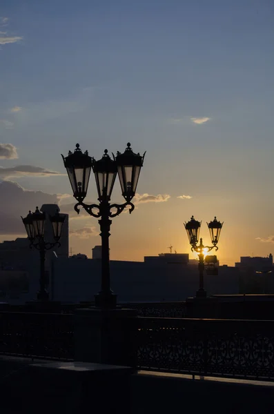 Sunset in the city — Stock Photo, Image