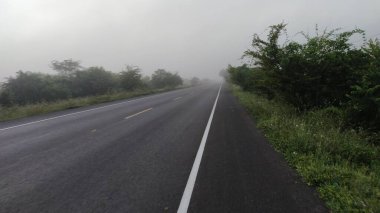 amanecer sobre la via