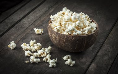 Hindistan cevizi kase mısır pop