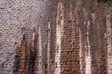 rustik lekeli taş duvar