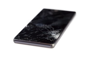 kırık cep telefonu üzerinde beyaz izole