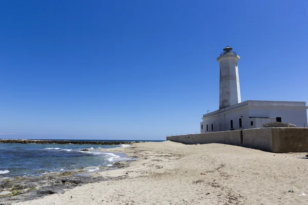 Phare sur la plage, Salento — Photo