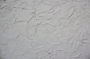 Gri beton duvar sıva ile