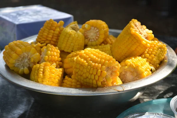 完美的早晨与新鲜和热的印第安玉米 食物摄影 — 图库照片