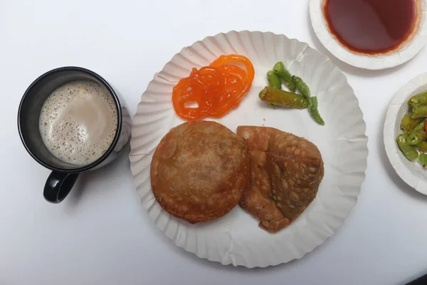 Yummy Fresh Kachori Samosa Jalebi Tazza Caffè — Foto Stock