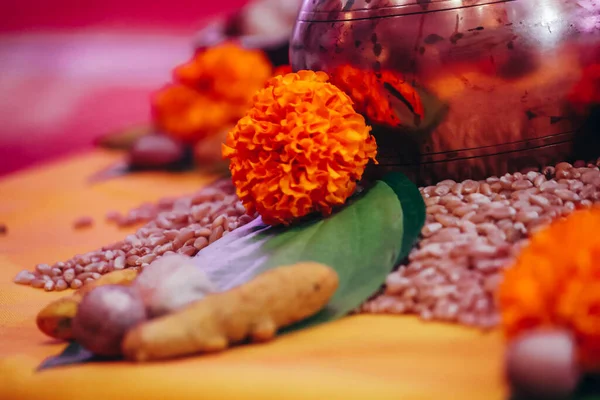 Istentisztelet Elemei Pooja Itthon Van Hindu Rituálék Szertartás — Stock Fotó